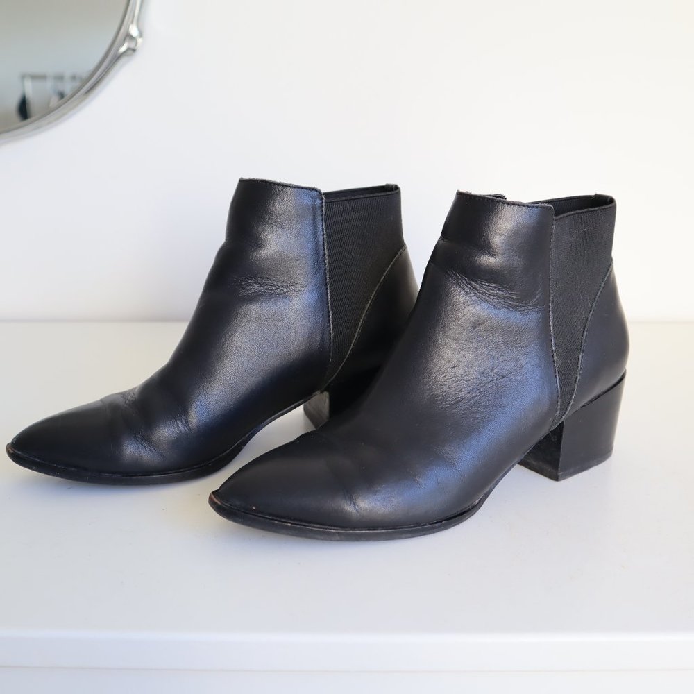 Black Leather Pointed Toe Chelsea Ankle Boots, Size 6